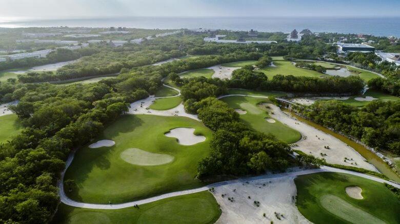 فندق Grand Luxxe With Free Golf نويفو فايارتا المظهر الخارجي الصورة