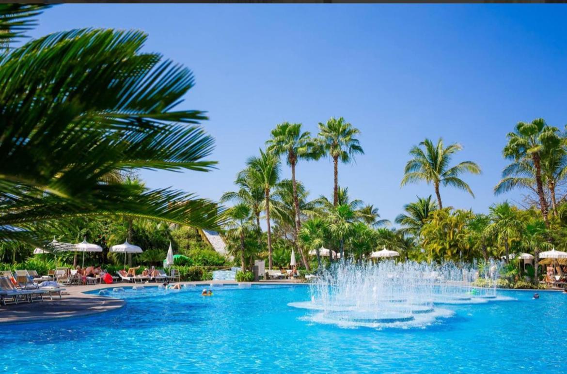 فندق Grand Luxxe With Free Golf نويفو فايارتا المظهر الخارجي الصورة